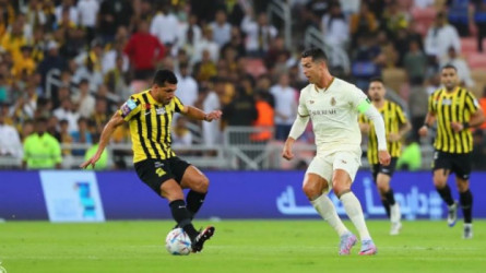 طارق حامد يرحل عن الاتحاد إلى ضمك.. تمت 100%