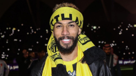 إدارة الاتحاد تبدأ في حل أزمة العبود مع سانتو