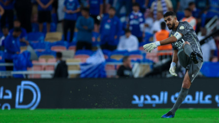 عبد الله المعيوف ينفرد برقم قياسي في آسيا.. تعرف عليه