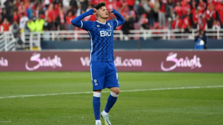 عبدالله الحمدان مهاجم الهلال يتوعد الشباب بتصريحات نارية قبل ديربي كأس سلمان