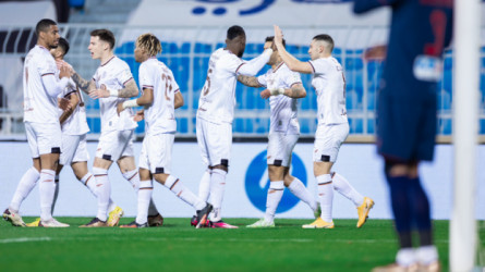 تشكيل الشباب.. سانتي مينا يقود الهجوم أمام ناساف الأوزبكي