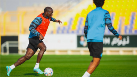 صور| أبو بكر ونجل تاليسكا يخطفان الأضواء من رونالدو في مران النصر