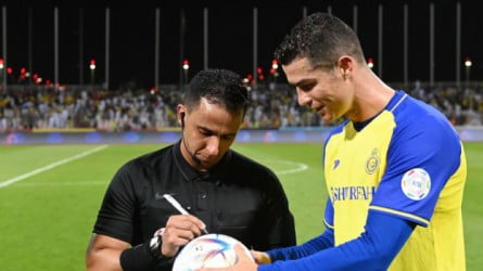 كريستيانو رونالدو النصر سلطان الحربي حكم النصر والاتحاد | ذكريات حزينة لمدرج الذهب .. اتهامات بالمؤامرة وانتفاضة بسبب الألفاظ المسيئة