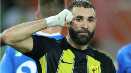 كريم بنزيما مع نادي الاتحاد