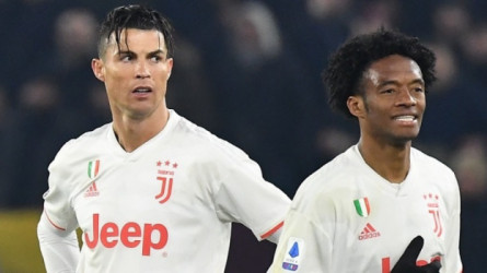 كوادرادو يسخر من رونالدو.. ويحسم موقفه من الانتقال للدوري السعودي