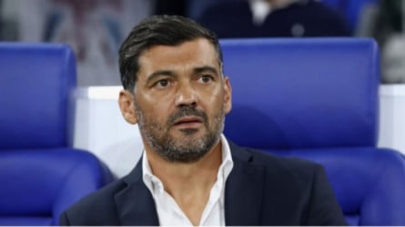  سباق سري بين الهلال والنصر .. المدرب البرتغالي يترقب