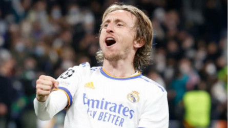 لوكا مودريتش الريال يقرب مودريتش من النصر.. وأسطورة سيتي بين الاتحاد والشباب