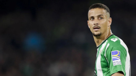 رسميا| الاتحاد يعلن ضم لويز فيليبي من ريال بيتيس