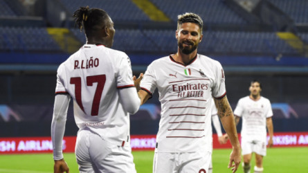 ميلان يخطط لتجديد عقد ثنائي الفريق