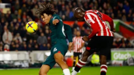  القنوات المفتوحة الناقلة مباراة ليفربول ضد برينتفورد اليوم في الدوري الإنجليزي