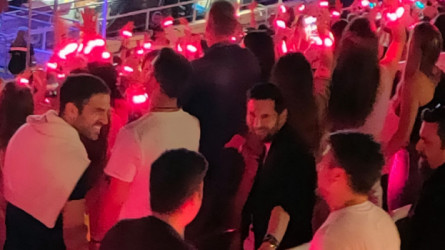 ليونيل ميسي يصل برشلونة لسبب غريب