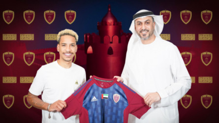 ماثيوس بيريرا الوحدة الإماراتي للهلال: نريد بقاء ماثيوس بيريرا