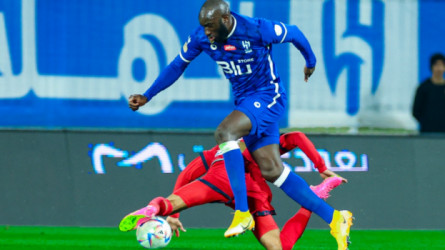 الهلال ينجح في إسقاط ضمك ويربك جدول ترتيب دوري روشن