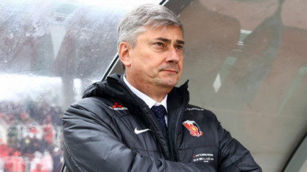 نهائي آسيا| مدرب أوراوا يفاجئ الهلال بـقرار مثير