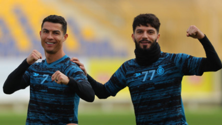 النصر يخطط للإطاحة بماشاريبوف.. متى ينتهي عقده؟