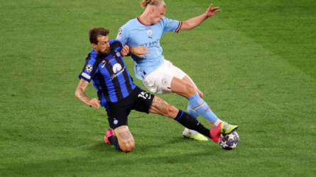 صدمة لمانشستر سيتي قبل 45 دقيقة من نهاية دوري أبطال أوروبا