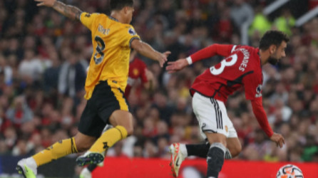 مانشستر يونايتد نزيف النقاط بالخسارة من وولفرهامبتون في الدوري الإنجليزي