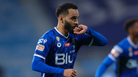 محمد البريك إلى الأهلي؟.. عرض مفاجئ يربك حسابات الهلال