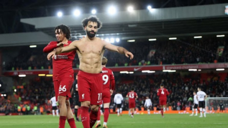 وكيل محمد صلاح يحسم مسألة رحيله عن ليفربول بتغريدة مثيرة