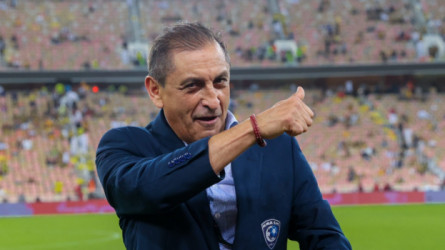 الهلال يتعاقد مع ميسي وأسماء تاريخية.. دياز يعلن مفاجأة رسمية