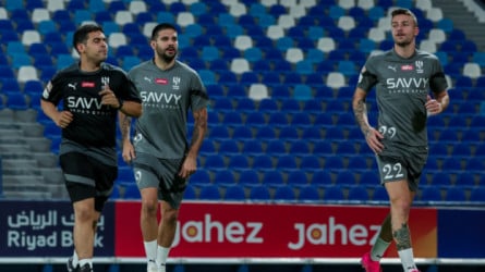 ميتروفيتش وسافيتش - تدريبات الهلال محترف الهلال يهرب من من دكة إنزاجي إلى الدوري الإيطالي.. ثنائي عملاق يطلب الصربي