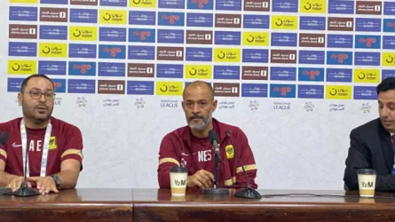 حارس الهلال ينتقد سانتو: الاتحاد يحتاج لتدخل سريع من الإدارة