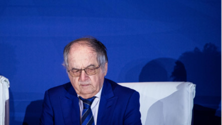 زيدان ينتصر.. إقالة رئيس الاتحاد الفرنسي من منصبه وتعيين بديل