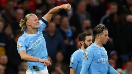 مانشستر سيتي يفوز بجائزة أفضل فريق للرجال وبرشلونة للسيدات