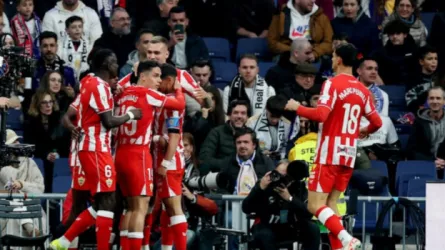 سب ريال مدريد يتسبب في إيقاف نجم ألميريا 12 مباراة.. صدمة