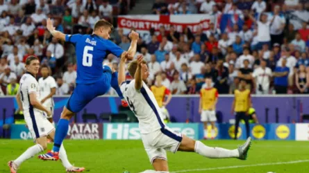 يورو 2024| الجماهير الإنجليزية تقذف اللاعبين بالأكواب بعد التأهل