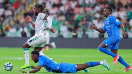 اقترب من الرحيل عن الأهلي .. تفاصيل عقد ماكسيمان مع فريقه الجديد