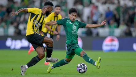  تحديد موعد كلاسيكو الاتحاد والأهلي في دوري روشن والقنوات الناقلة