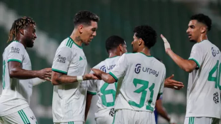 الأهلي يهزم أبها وديا