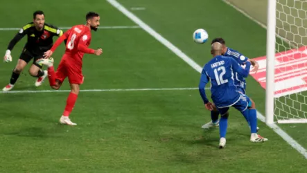 البحرين تتأهل إلى نهائي كأس الخليج لمواجهة عمان .. الكويت تودع البطولة