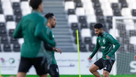 "المدرب الوطني هو الحل".. إعلامي يزلزل الشارع عقب هزيمة منتخب السعودية أمام البحرين