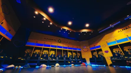 رسالة نارية من جمهور النصر في الملعب قبل انطلاق مواجهة الرائد