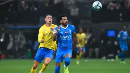 إعلامي يفجرها.. الحل ليس مدرب جديد بل مدافعين أفضل