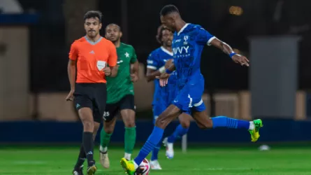 موعد مباراة الهلال والأهلي والقنوات الناقلة