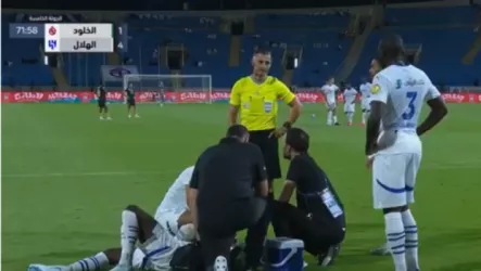 إصابة خطيرة لحسان تمبكتي وقلق في دكة بدلاء الهلال