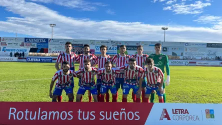 احتفل بمواجهة برشلونة في كأس إسبانيا.. من هو فريق بارباسترو؟