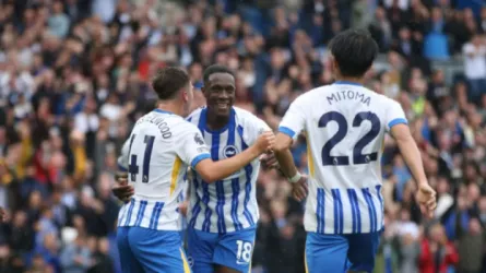 هدف نادي برايتون في ليفربول بالدقيقة 14 عن طريق داني ويلبيك