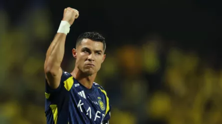 عاجل| رونالدو ينفجر غضبا في وجه نجوم النصر بعد رباعية الهلال !