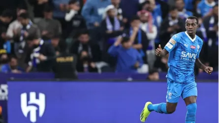 "لا تتصارع مع الخنزير".. رسالة قاسية من وكيل سعود عبد الحميد بسبب انتقاله إلى روما