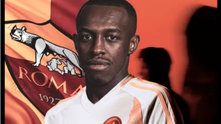 تهديد مستقبل سعود عبدالحميد في روما .. إقالة دي روسي رسميا