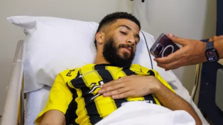 نجم الاتحاد يذهب إلى المستشفى بعد إصابة خطيرة أمام العين في كأس الملك