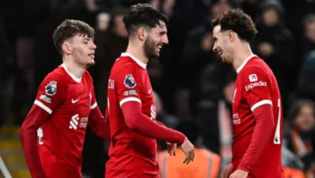 رسميا.. تشكيل مباراة ليفربول ضد تشيلسي في نهائي كأس الرابطة