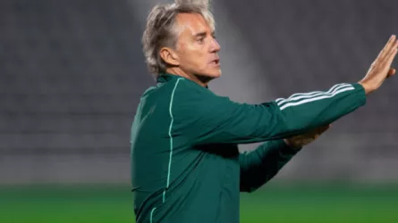 سبب صادم وراء غياب نجم الهلال عن معسكر السعودية