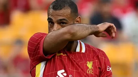 محمد صلاح محمد صلاح يمنح الأمل لـكبار دوري روشن.. شرط تعجيزي يهدد استمراره مع ليفربول