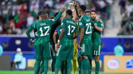 منتخب السعودية الأول إصابة تهدد مسيرة لاعب الأخضر السعودي في بطولة الكأس الذهبية .. أزمة تهدد رينارد