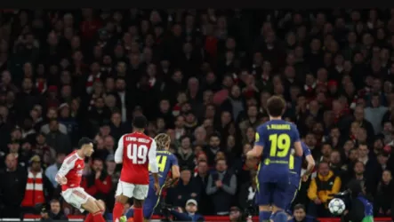 أرسنال فيديو| شاهد أرسنال يكتسح أتلتيكو مدريد برباعية تاريخية في دوري أبطال أوروبا